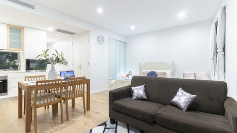 B06-darling Harbour Studio - Accommodation Directory 1