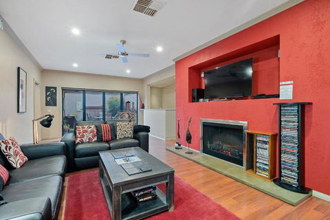 About Time Retreats Studio Seven - Accommodation Directory 1