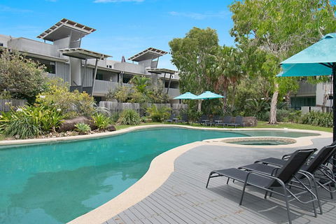 AquawatersatBelongil - Accommodation Directory 2