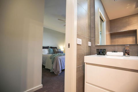 A Pear Tree Loft - Accommodation Directory 4