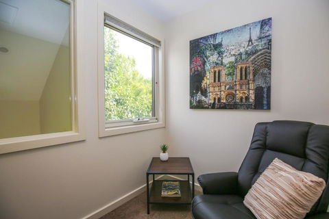 Amber Mist Villa Two - Accommodation Directory 3