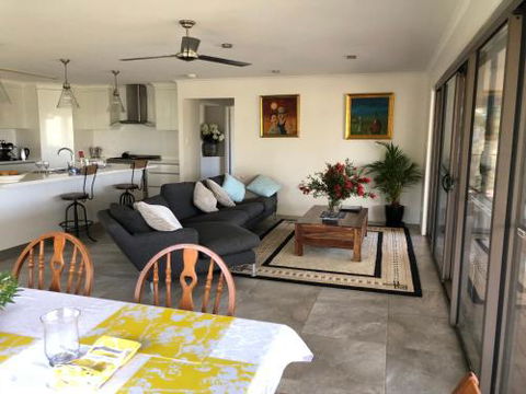 Creekbend - Accommodation Directory 4