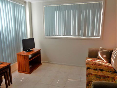 Ocean 1 / 38 Oceans Apartment - Accommodation Directory 4