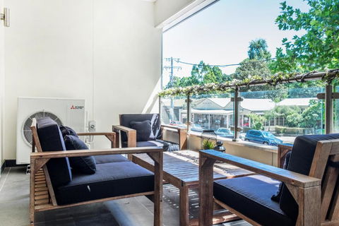 Olinda Village Apartment A2 - Accommodation Directory 1