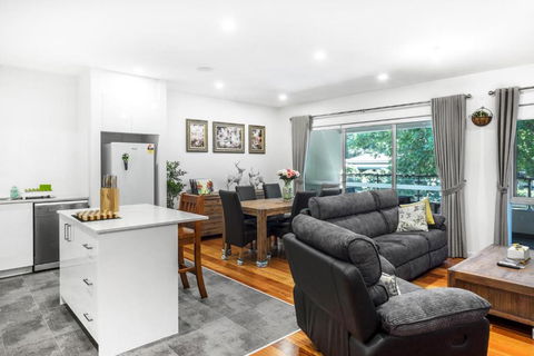 Olinda Village Apartment A2 - Accommodation Directory 2