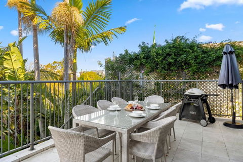 Zaffiro Beach House - Accommodation Directory 5