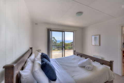 Waders - Accommodation Directory 1