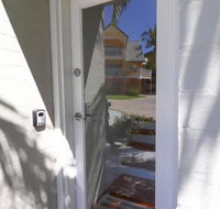 Palms Studio Apartment at Raffetys Resort - Accommodation Directory