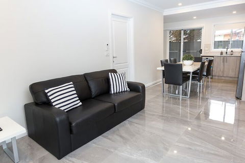 Wagga Apartments 2 - Accommodation Directory 5