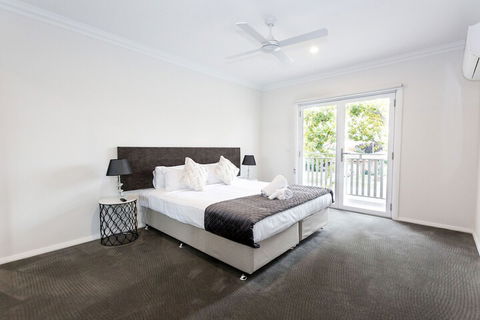 Wagga Apartments 5 - Accommodation Directory 4