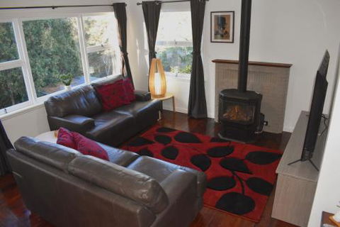 NEW Winston Cottage Leura Views & Location - Accommodation Directory 2