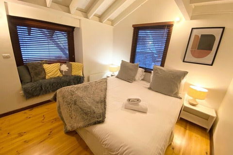 Alpine Retreat - Accommodation Directory 6