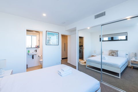 Airtrip Apartments On Deshon St - Accommodation Directory 1