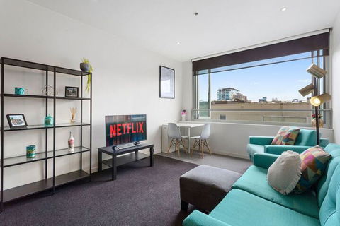 JOLI Directly Opposite MCG - Accommodation Directory 0