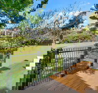 Surfer's Loft Tamarama - Accommodation Directory