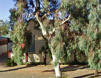 Coras Gypsum Cottage - Accommodation Directory 3