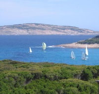 Esperance B  B by the Sea