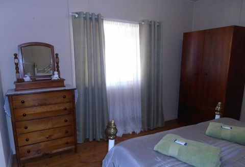 Lilly May Cottage - Accommodation Directory 1