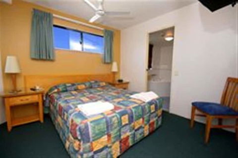 Royal Apartments - Accommodation Directory 6