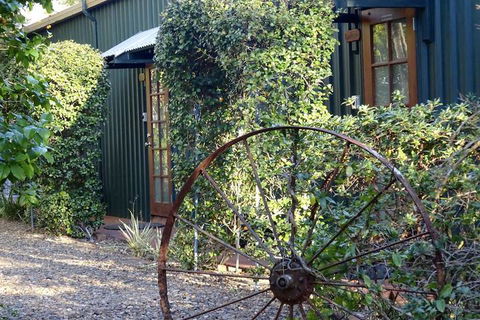 Lagoon Pocket B&B - Accommodation Directory 1