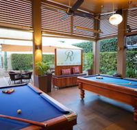 O'Shea's Royal Hotel - Accommodation Directory