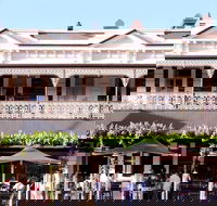 Hotel Metropolitan - Accommodation Directory