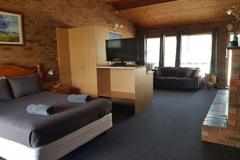 Walkabout Motel - Accommodation Directory 7