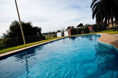 Walkabout Motel - Accommodation Directory 4