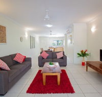 Seaforth Apartments - Accommodation Directory