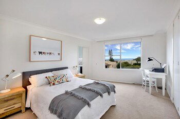 Bellevue Belle - Accommodation Directory 1