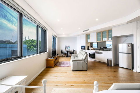 B08-darling Harbour Studio - Accommodation Directory 5