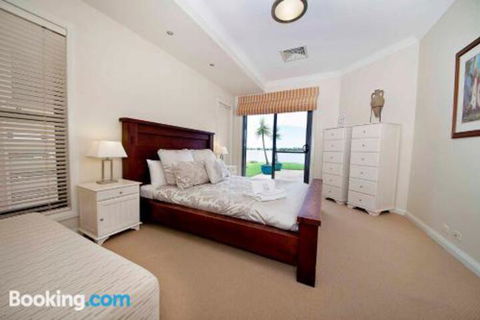 Brookwater Waterfront On Lake Mulwala - Accommodation Directory 0