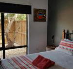 Red Ochre  Large 1BR with Private Courtyard