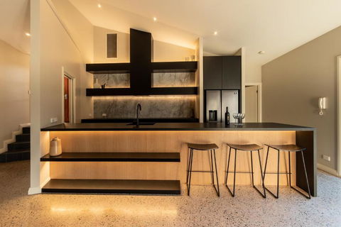RUST - Accommodation Directory 4