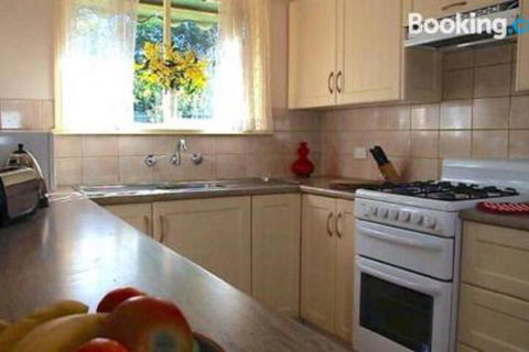 Schoolhouse Cottage American River - Accommodation Directory 0