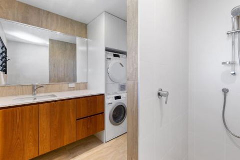 Tramican Street House - Accommodation Directory 6