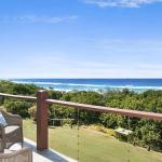 WHITE WAVES 6 OCEAN VIEWS FROM BEACHFRONT BALCONY - Accommodation Directory 0