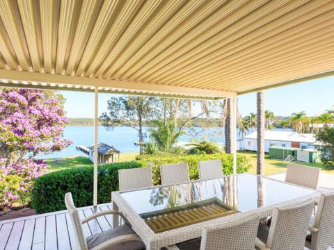 On Golden Ponds At Erowal Bay 4pm Check Out Sundays - Accommodation Directory 0