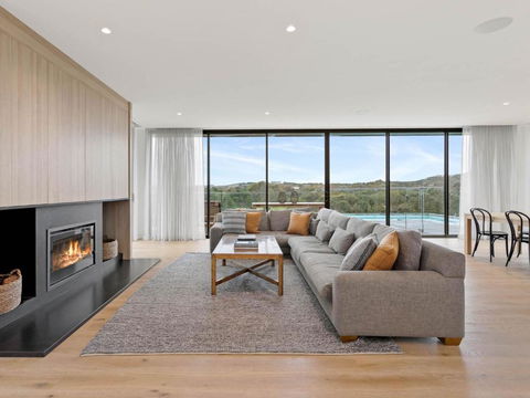 Fairway Views - Accommodation Directory 4