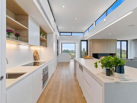 Fairway Views - Accommodation Directory 5