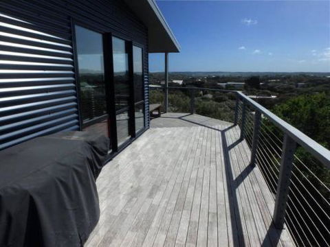 37 Oceanview Parade Sandy Point - Accommodation Directory 0