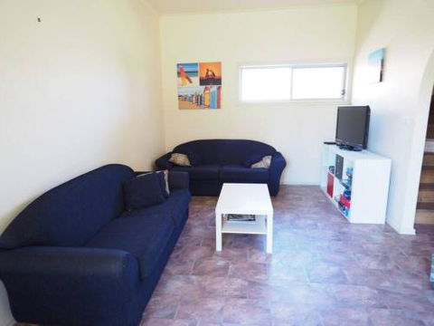 Sunset Deck Beach House Sandy Point - Accommodation Directory 2