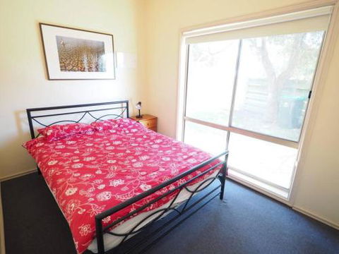 Sunset Deck Beach House Sandy Point - Accommodation Directory 5