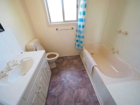 Sunset Deck Beach House Sandy Point - Accommodation Directory 3