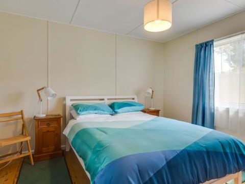 WIRANI On The WATER Sanctuary Point 4pm Check Out Sundays - Accommodation Directory 4