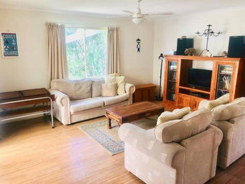 1 Tecoma Avenue Sandy Point - Accommodation Directory 6