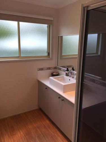 1 Tecoma Avenue Sandy Point - Accommodation Directory 3