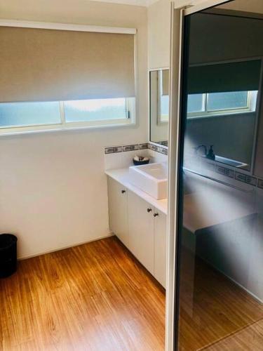 1 Tecoma Avenue Sandy Point - Accommodation Directory 2