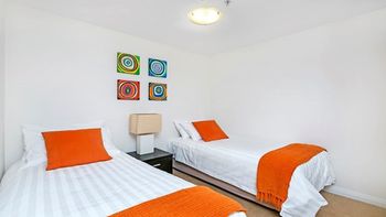 The Apartment Service HELP7 - Accommodation Directory 1