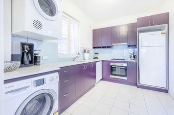 Picturesque Bellevue Hill 2BR Apt H452 - Accommodation Directory 6